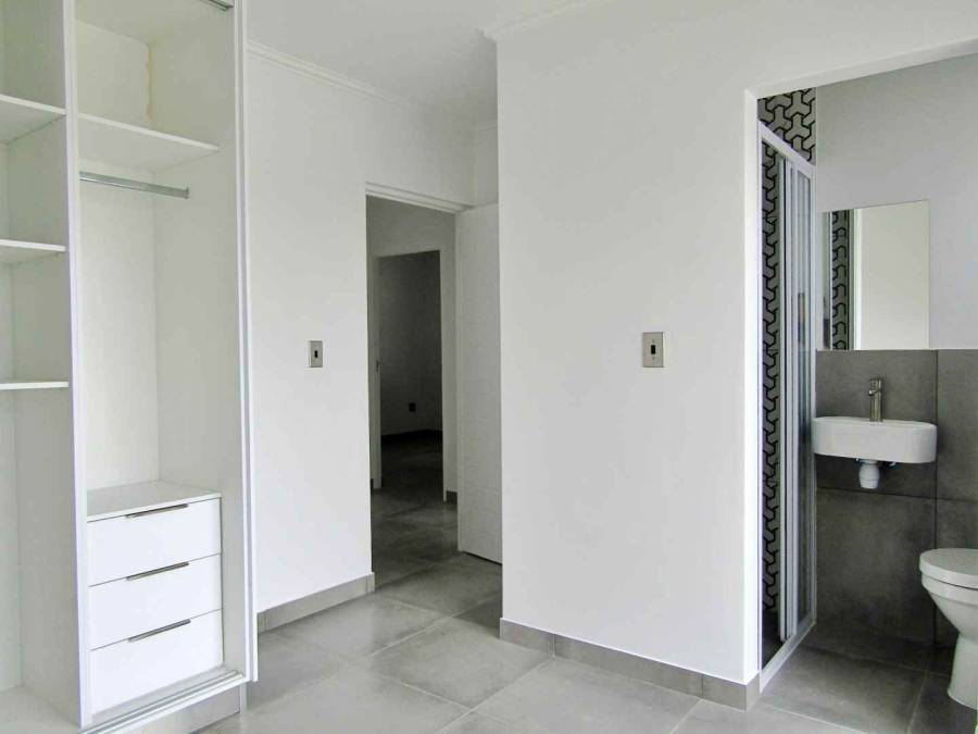 4 Bedroom Property for Sale in Shelley Point Western Cape